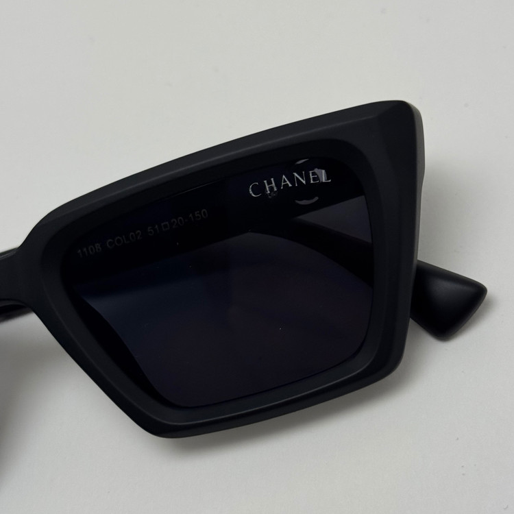 عینک آفتابی زنانه شنل CHANEL تمام مشکی کد رفرنس 1108 - کیفیت مستر - لولا دوبل