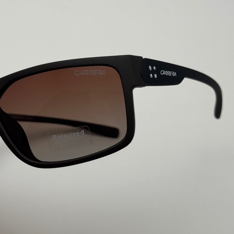 عینک آفتابی پلاریزه اسپرت کررا CARRERA قهوه ای مناسب رانندگی به همراه کاور پارچه ای و دستمال نانو مخصوص کد 2202
