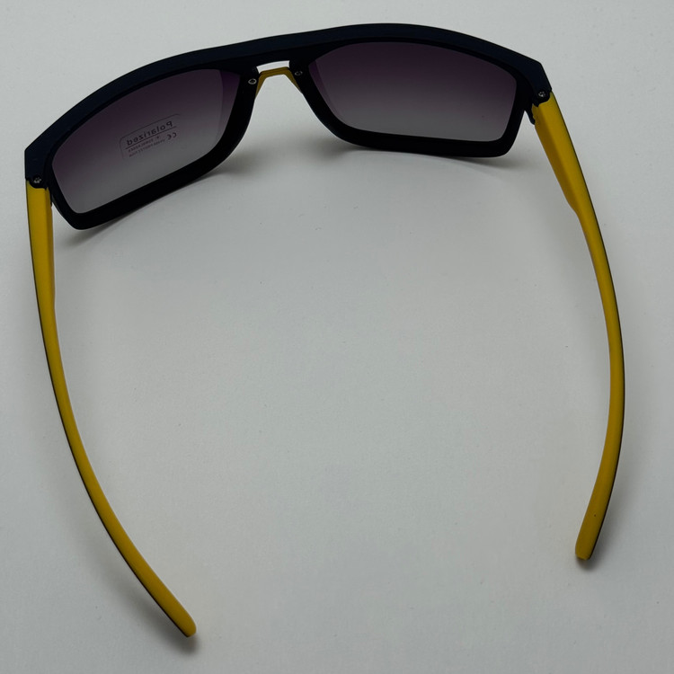 عینک آفتابی پلاریزه اسپرت کررا CARRERA مشکی زرد مناسب رانندگی به همراه کاور پارچه ای و دستمال نانو مخصوص کد 2202