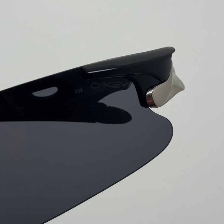 عینک آفتابی اسپرت اوکلی Oakley مدلRadar تمام مشکی کد 806