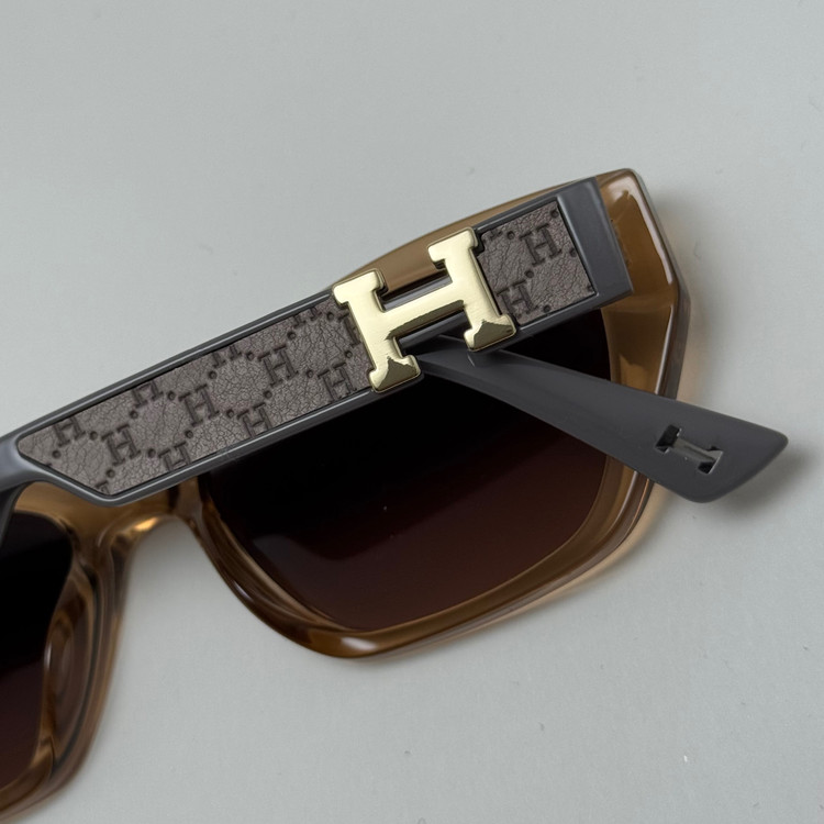 عینک آفتابی زنانه هرمس HERMES قهوه ای کد رفرنس 1211 - کیفیت مستر - لولا دوبل