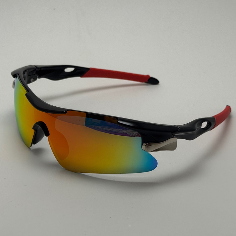 عینک آفتابی اسپرت اوکلی Oakley مدلRadar عدسی آتیشی فریم مشکی کد 806