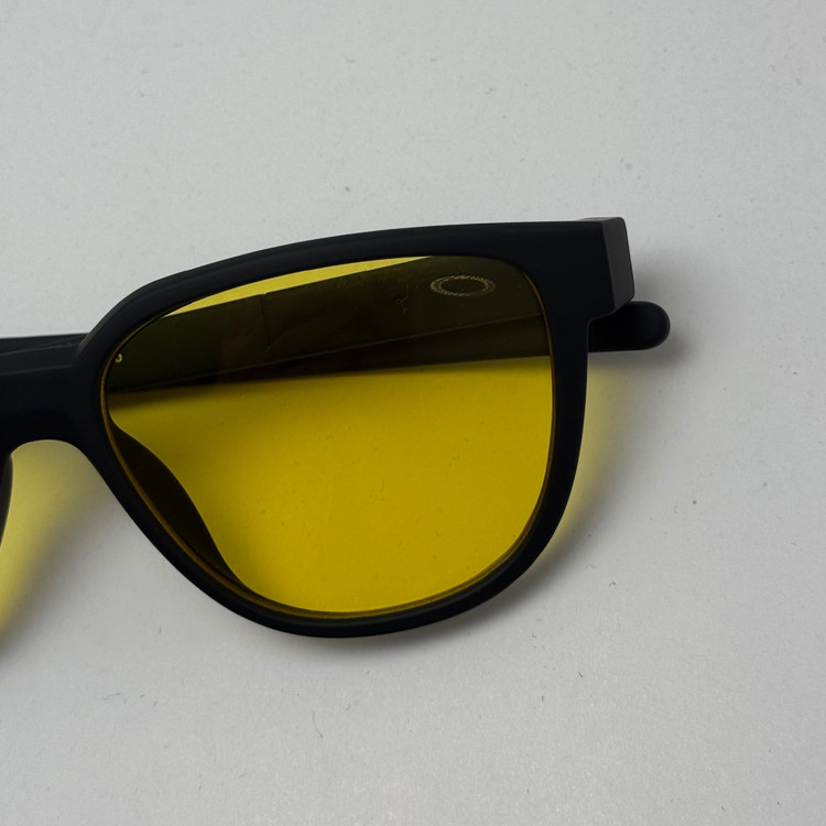 عینک آفتابی و شب اوکلی سبک OAKLEY زرد کد 2435