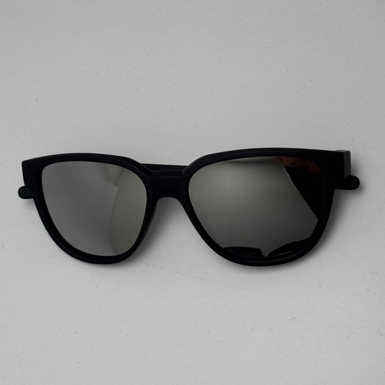 عینک آفتابی اوکلی سبک OAKLEY آمریکایی مشکی عدسی آیینه کد 2435
