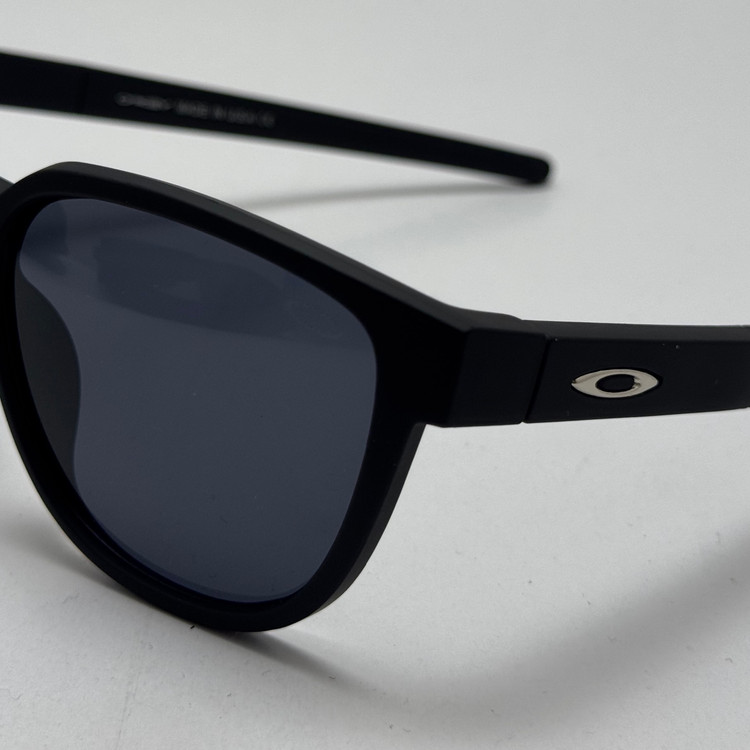 عینک آفتابی اوکلی سبک OAKLEY آمریکایی مشکی کد 2435