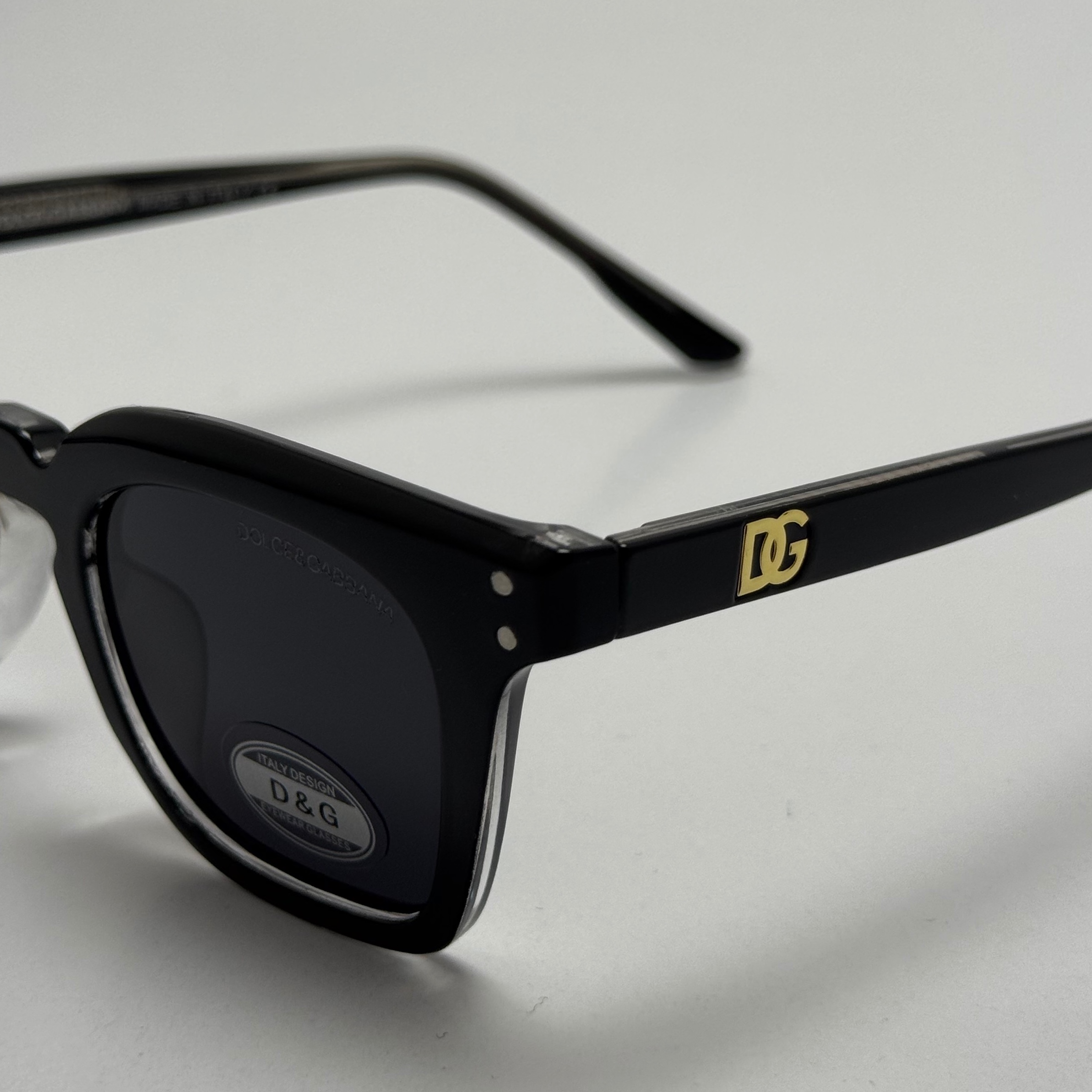 عینک آفتابی پلاریزه دولچه گابانا DOLCE GABBANA دسته سیم کشی شده لولا فنر مشکی کد 7707