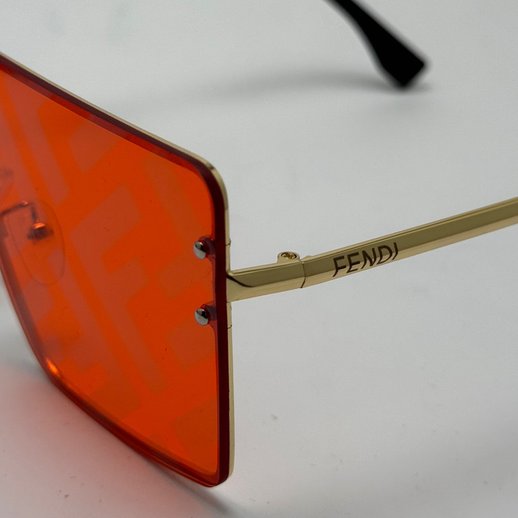 عینک آفتابی و شب فریم لس فندی FENDI قرمز کد 4