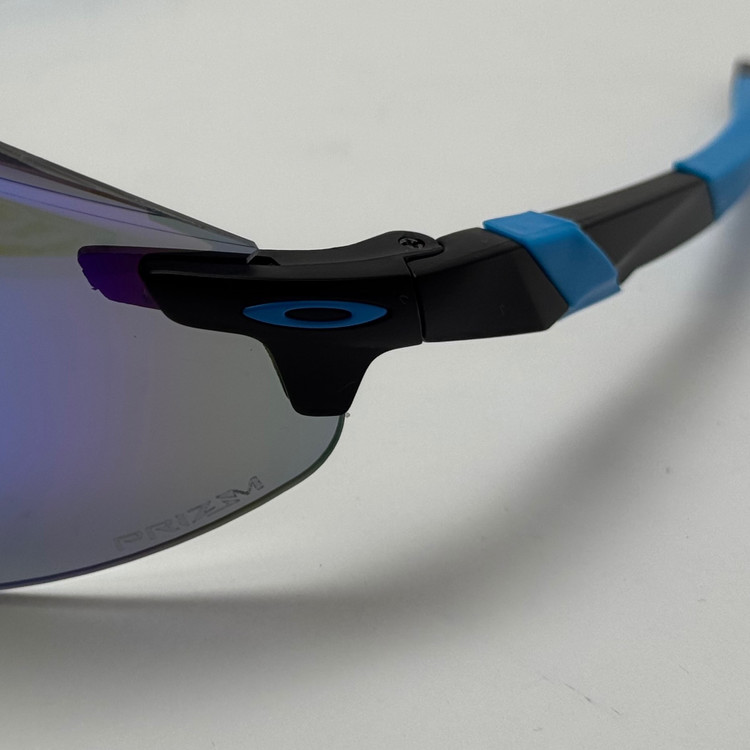 عینک آفتابی اسپرت Oakley اوکلی با لنز PRIZM عدسی آبی کد 9407