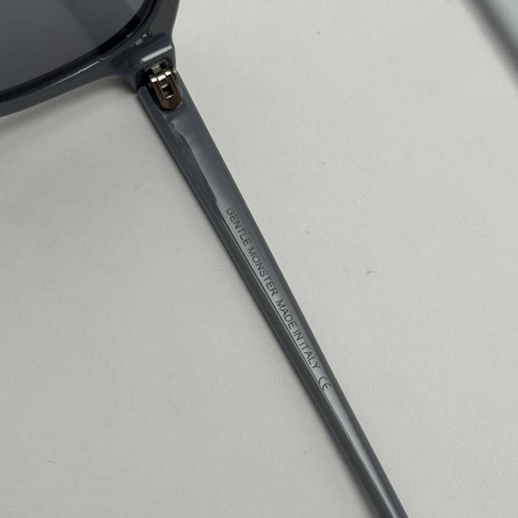 عینک آفتابی جنتل مانستر GENTEL MONSTER طوسی کد 2158