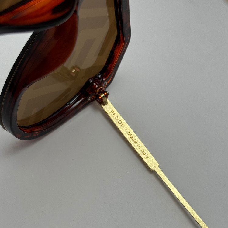 عینک آفتابی و شب فریم لس فندی FENDI قهوه ای کد 3