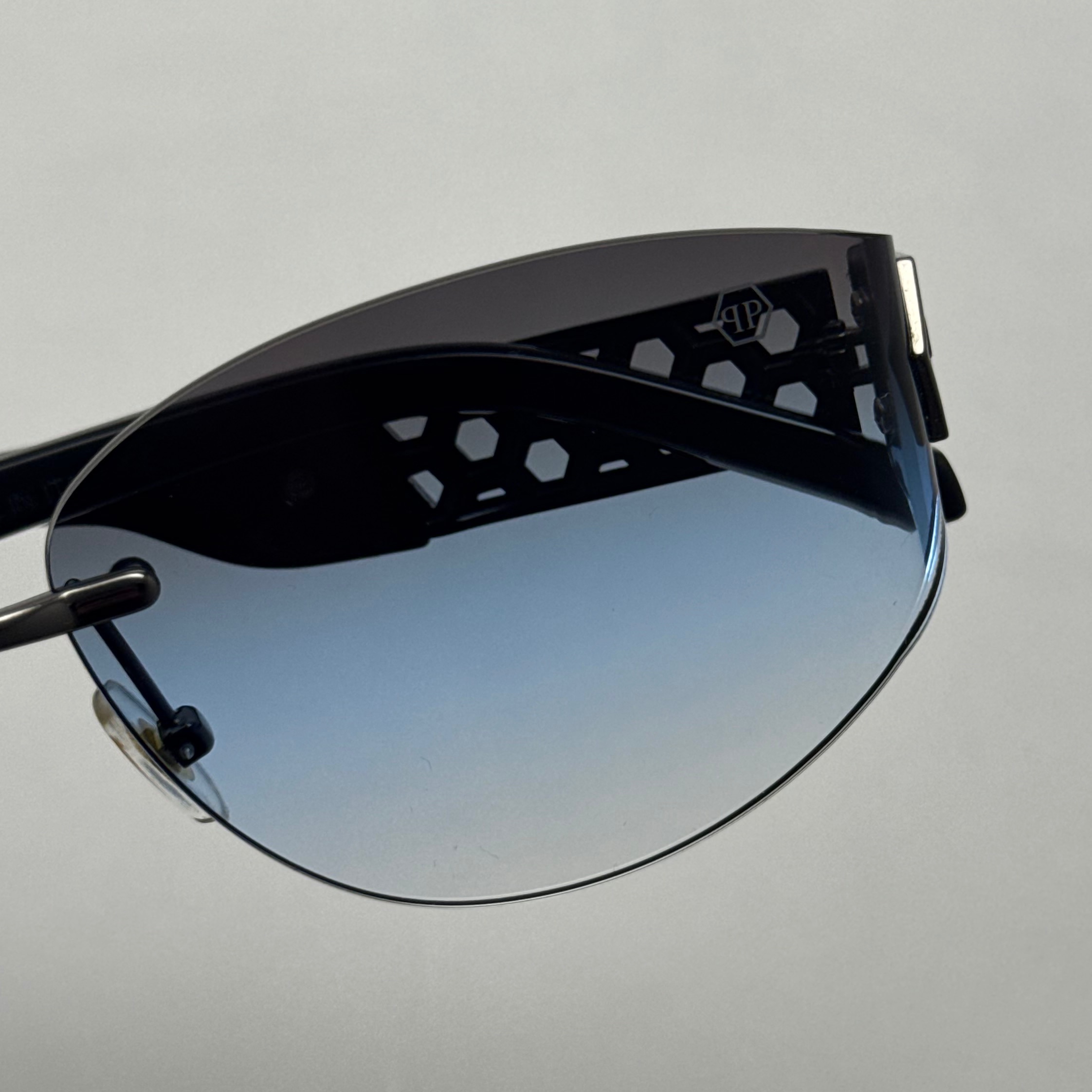 عینک آفتابی فیلیپ پلین Philip Plein مدل Luxury Shield فریم لس آبی - لنز UV400