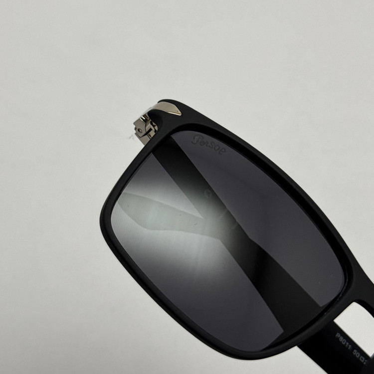 عینک آفتابی پلاریزه پرسول PERSOL مستطیلی لولا فنری کد P 8011