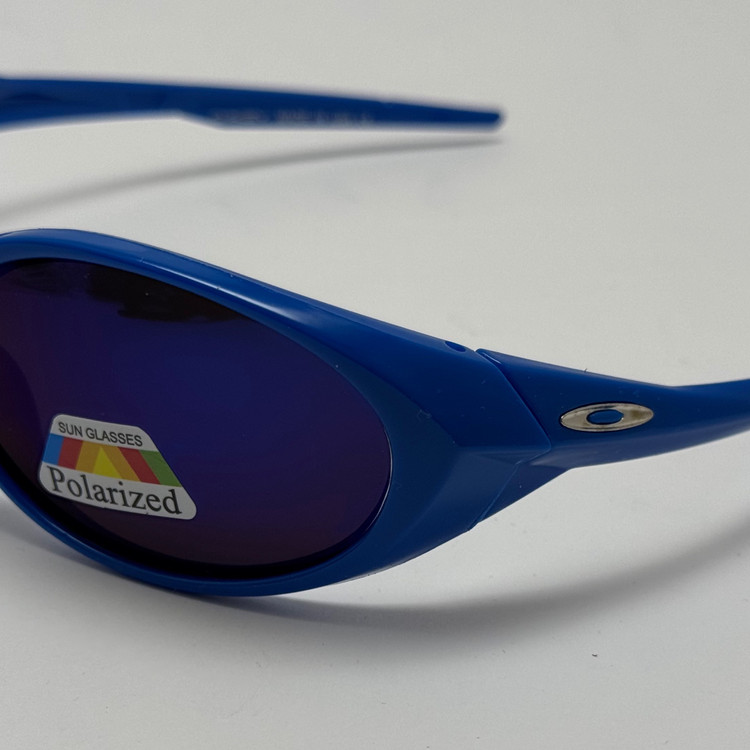 عینک آفتابی پلاریزه اوکلی مدل Oakley Eye Jacket Redux بیضی آبی