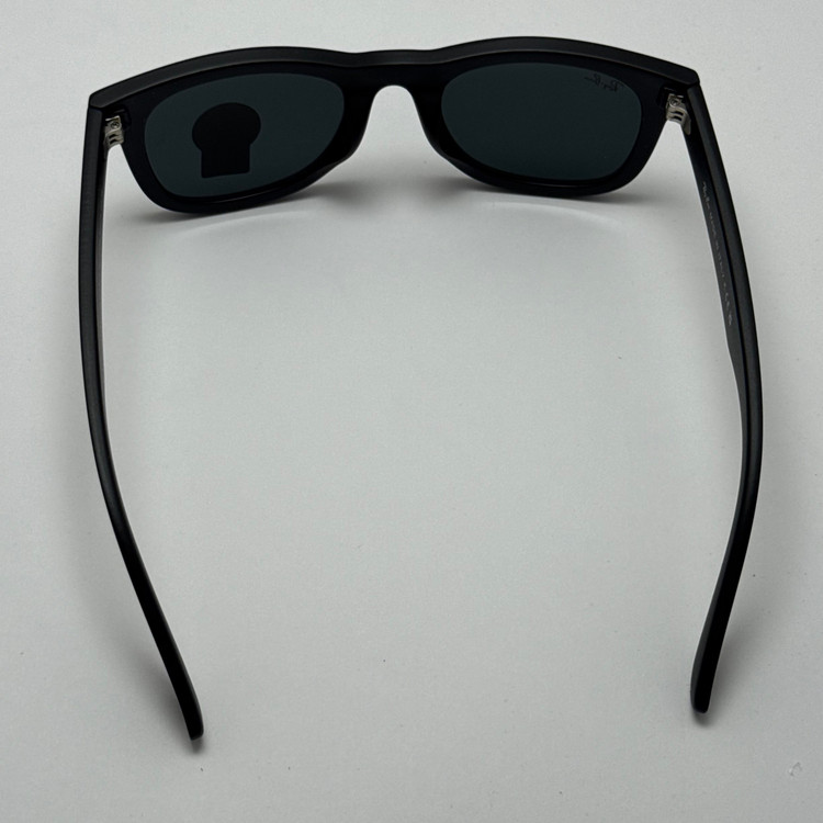 عینک آفتابی ریبن ویفرر شیشه سنگ مشکی مات به همراه پک کامل ریبن Rayban WAYFARER RB 0502S
