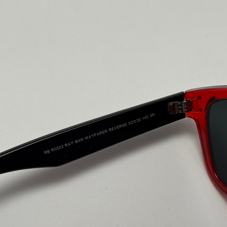عینک آفتابی ریبن ویفرر شیشه سنگ مشکی قرمز به همراه پک کامل ریبن Rayban WAYFARER RB 0502S
