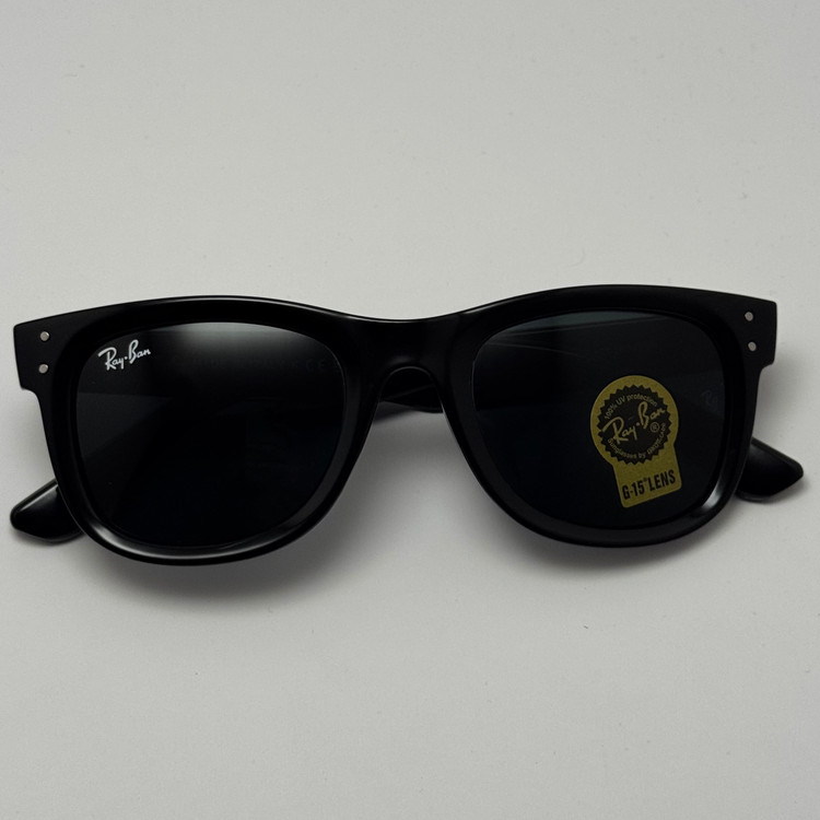 عینک آفتابی ریبن ویفرر شیشه سنگ تمام مشکی به همراه پک کامل ریبن Rayban WAYFARER RB 0502S