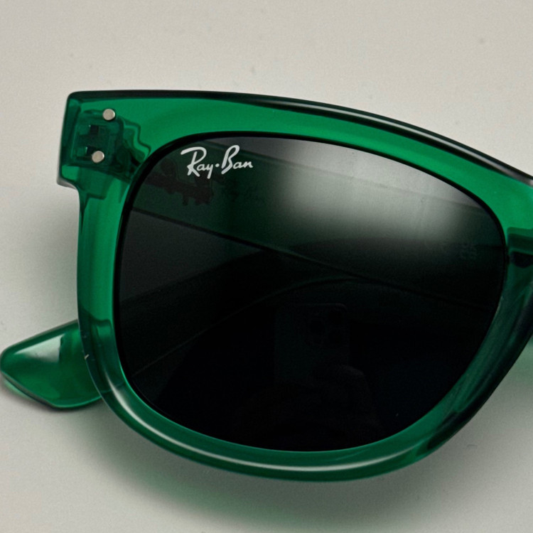 عینک آفتابی ریبن ویفرر شیشه سنگ سبز به همراه پک کامل ریبن Rayban WAYFARER RB 0502S