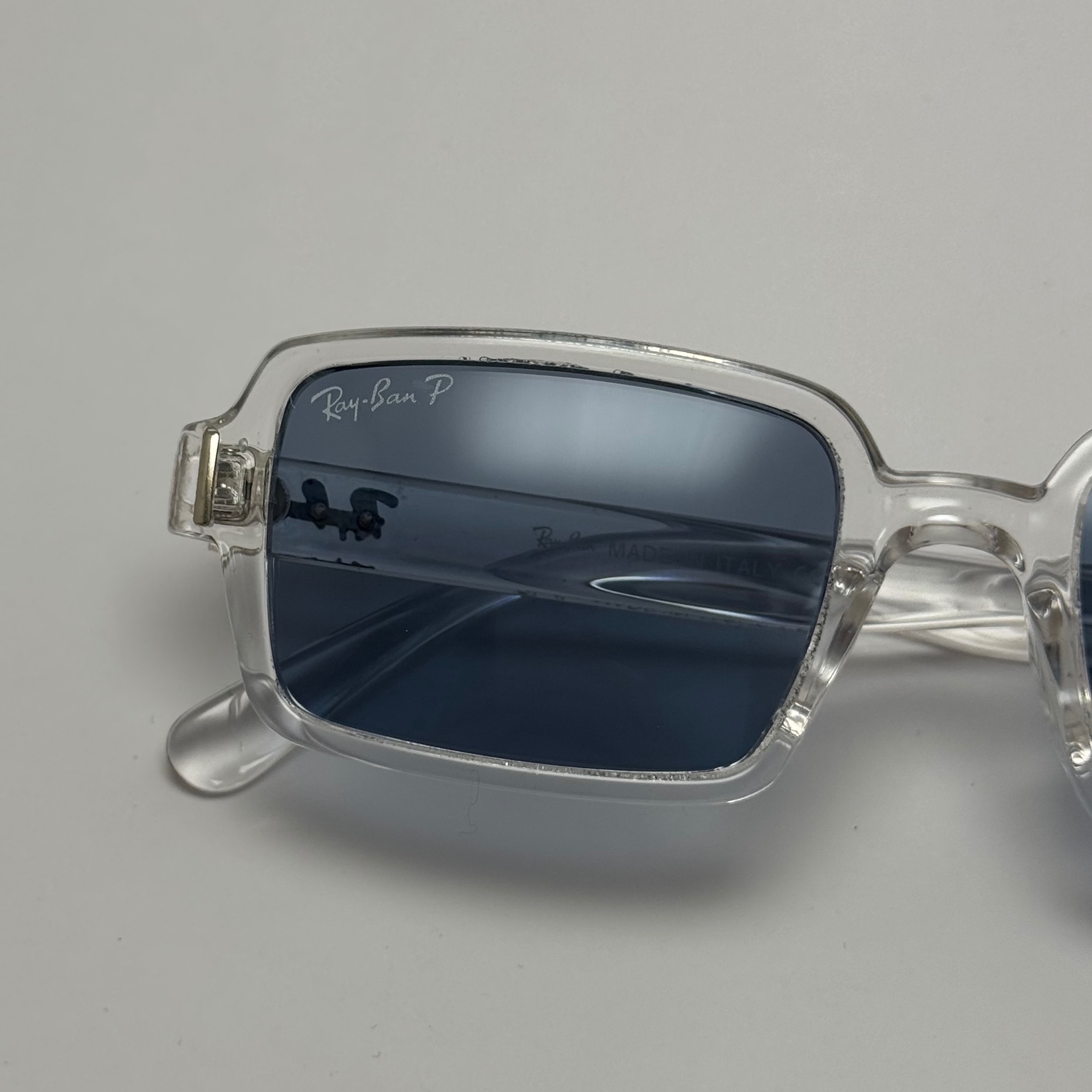 عینک آفتابی و شب پلاریزه ریبن مستطیلی آبی کد rayban RB 2201