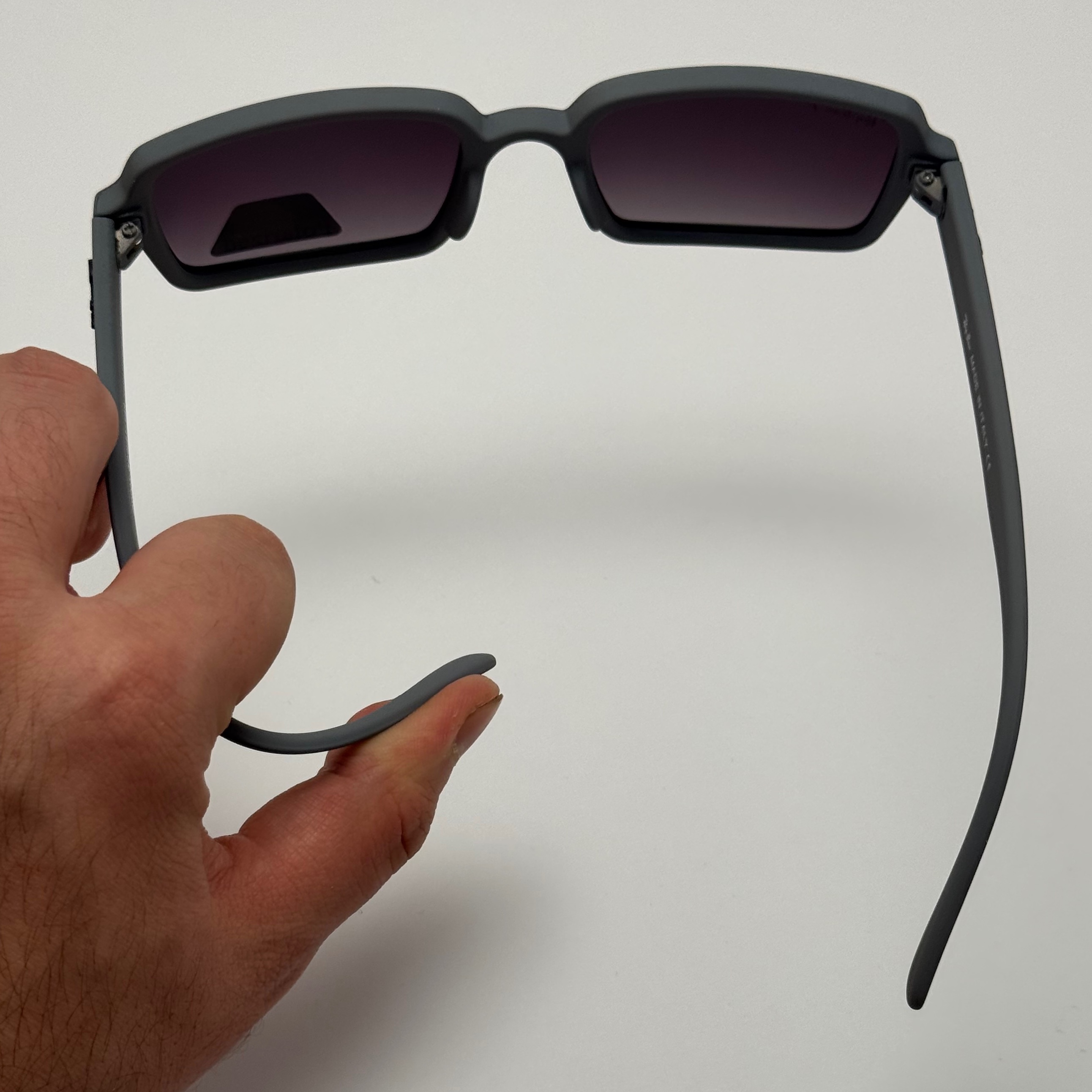 عینک آفتابی پلاریزه ریبن مستطیلی طوسی کد rayban RB 2201