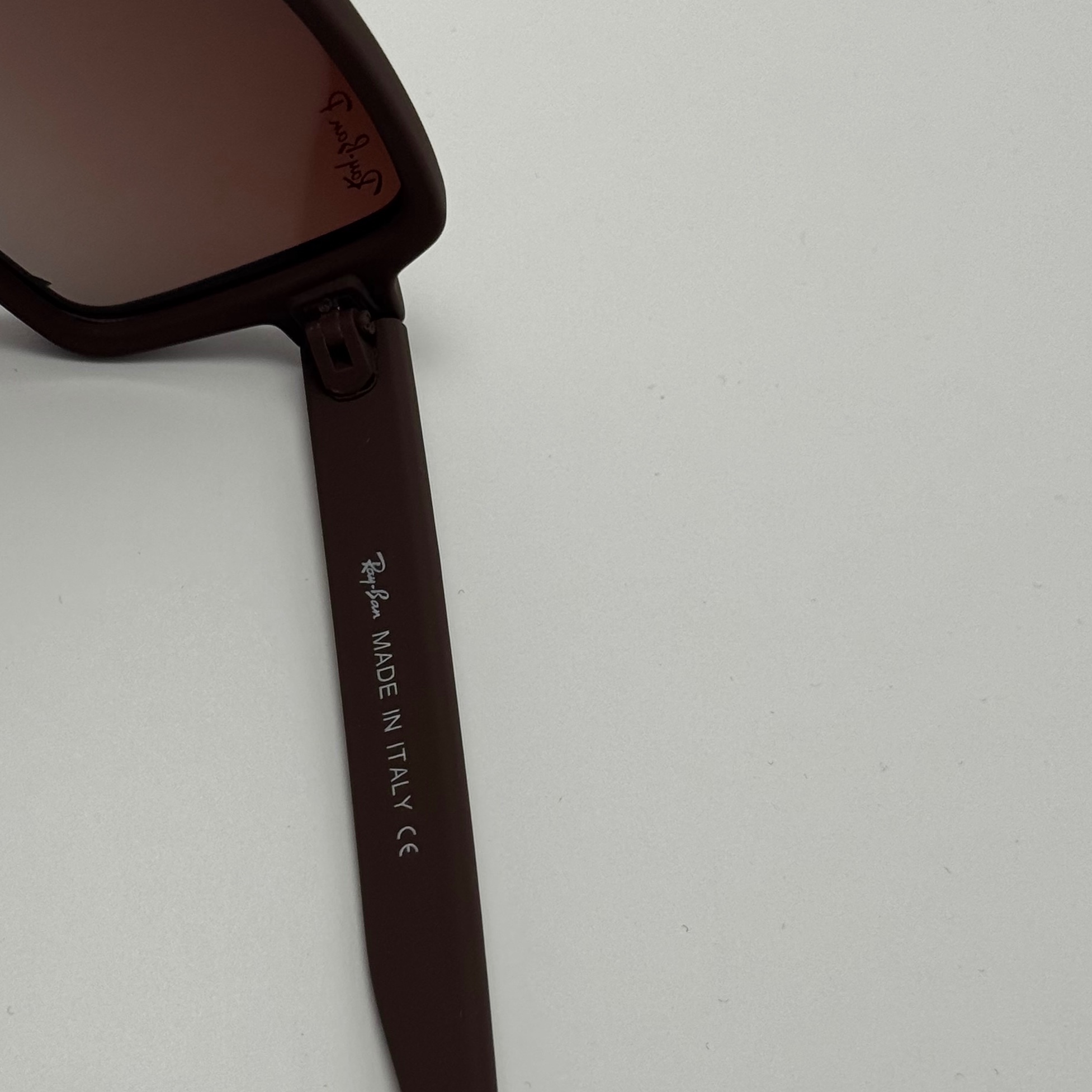 عینک آفتابی پلاریزه ریبن مستطیلی قهوه ای کد rayban RB 2201