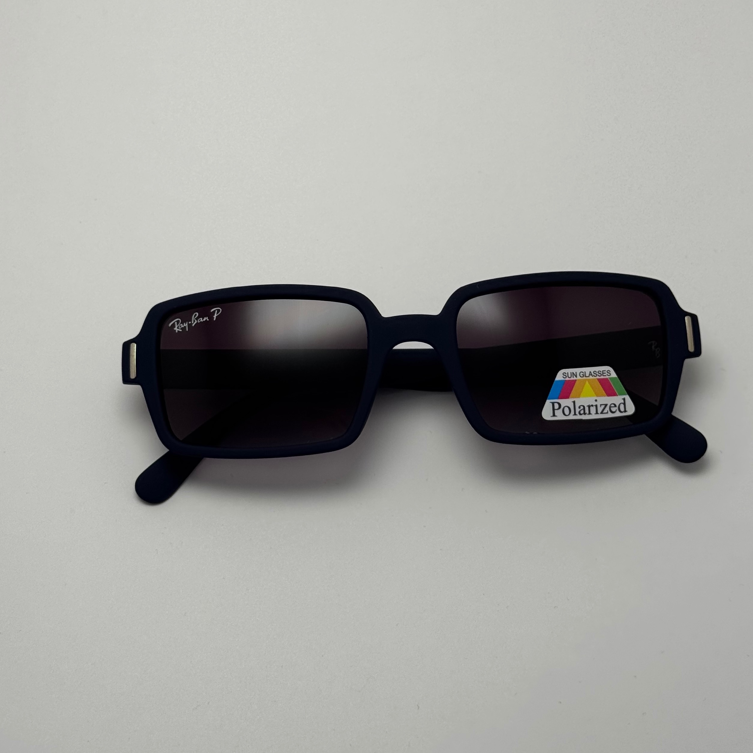 عینک آفتابی پلاریزه ریبن مستطیلی آبی پر رنگ کد rayban RB 2201