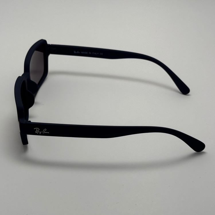 عینک آفتابی پلاریزه ریبن مستطیلی آبی پر رنگ کد rayban RB 2201