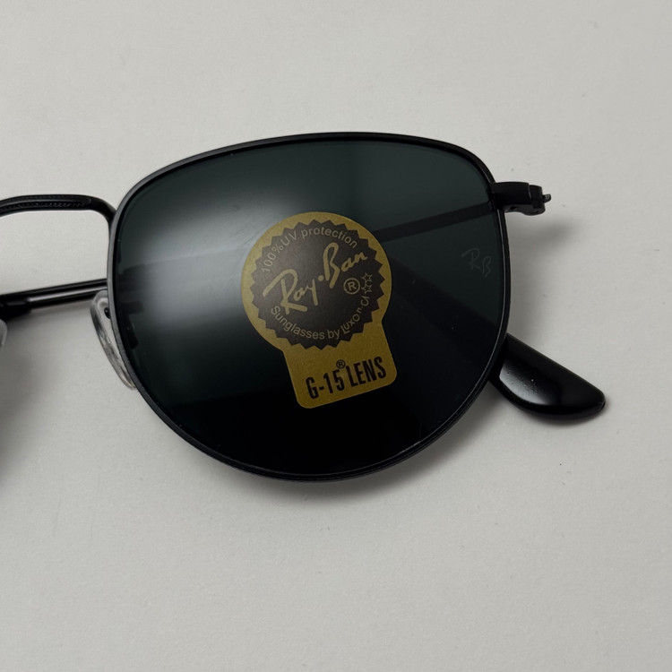 عینک آفتابی ریبن reyban شیشه سنگ تمام مشکی کد RB 3958