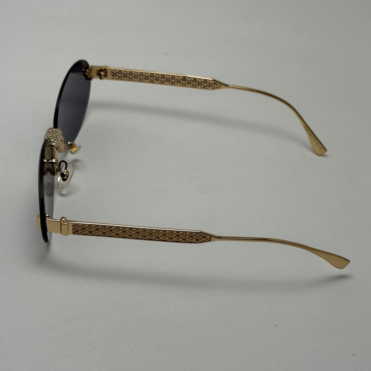 عینک آفتابی زنانه فندی Fendi فریم لس بیضی مدل Oval Frame Diamond Style نگین کاری شده کیفیت مستر مشکی طلایی