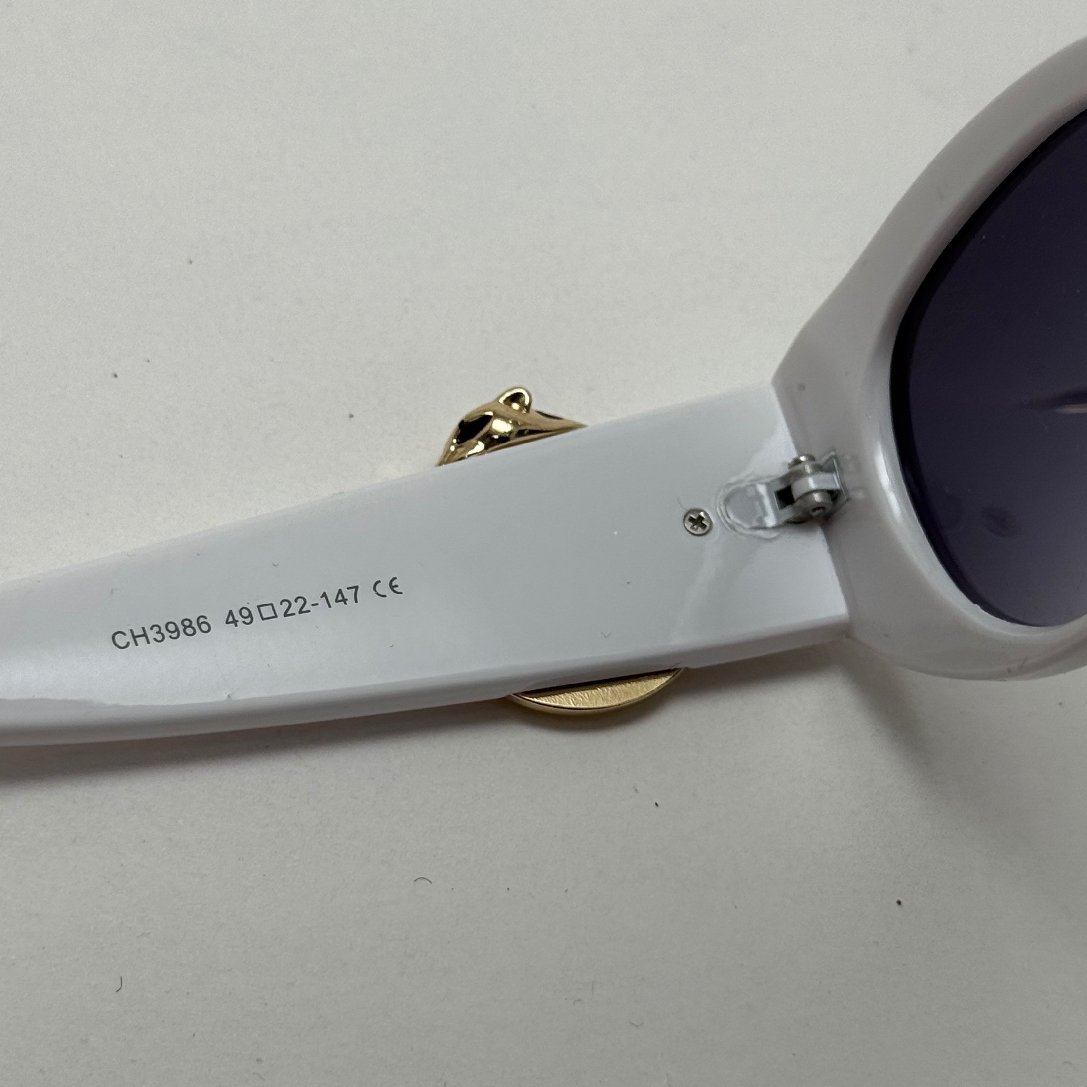 عینک آفتابی زنانه لاکچری کارتیر Panthere De Cartier سفید