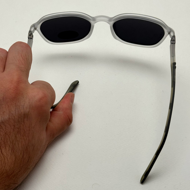 عینک آفتابی پلاریزه پرسول PERSOL کریستالی لولا فنری فوق سبک با کد رفرنس P 3221