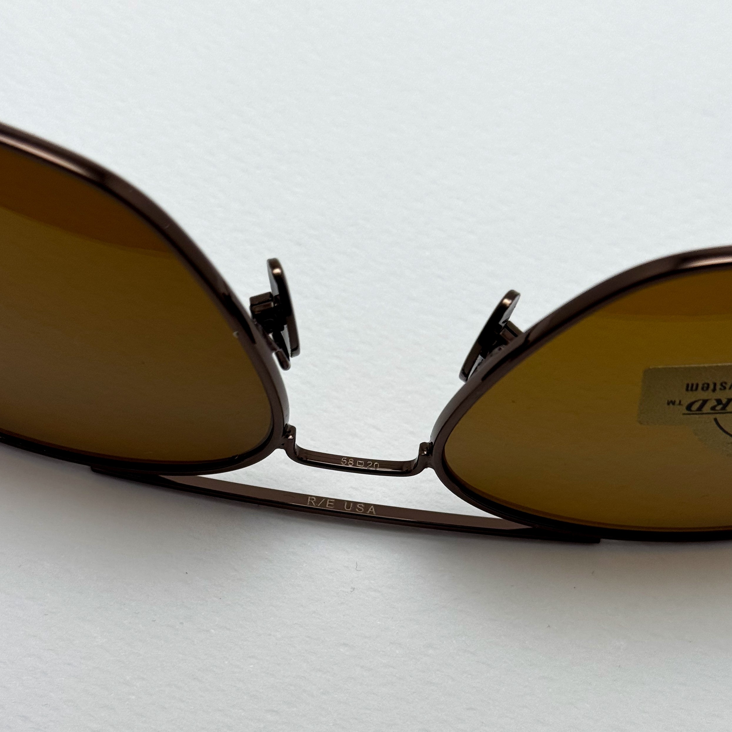 عینک آفتابی خلبانی رندولف شیشه سنگ آنتی رفلکس قهوه ای فریم قهوه ای فول پک RANDOLPH AVIATOR RE 58 24K