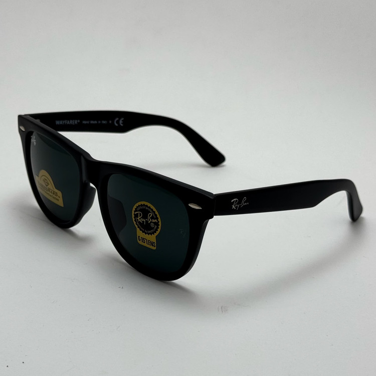 عینک آفتابی ریبن ویفرر شیشه سنگ مشکی که همراه پک کامل ریبن Rayban WAYFARER RB 2140 سایز 54