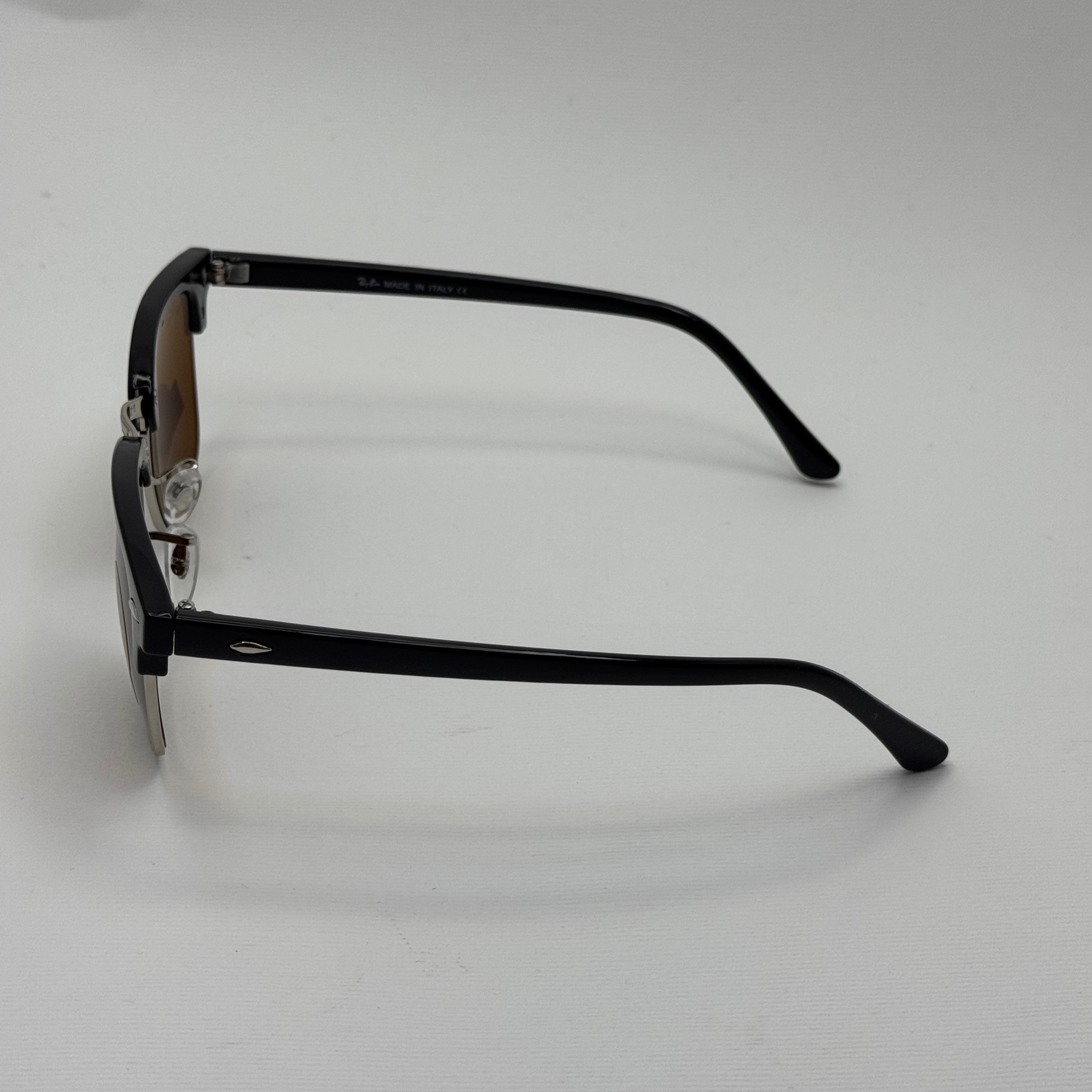 عینک آفتابی ریبن rayban کلاب مستر شیشه سنگ قهوه ای فریم نقره ای rb 3016 به همراه پک کامل