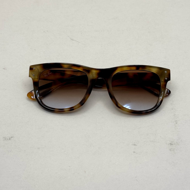 عینک آفتابی ریبن ویفرر ریورس پلنگی به همراه پک کامل rayban