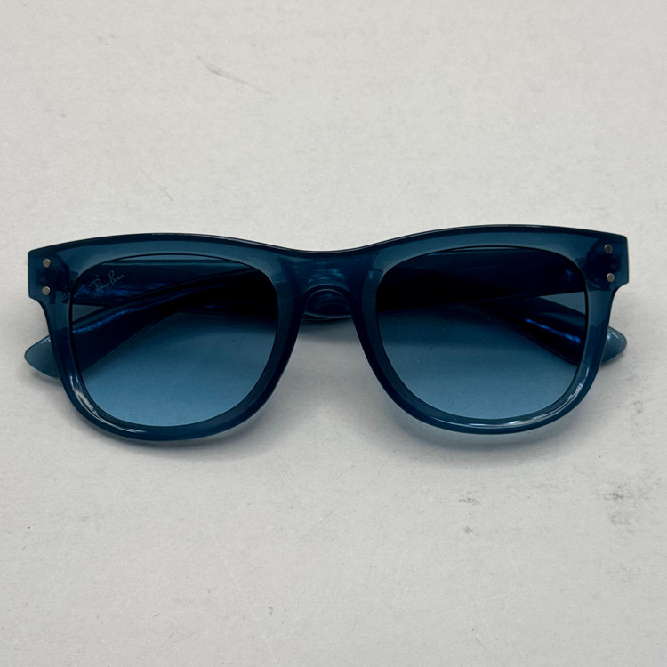 عینک آفتابی ریبن ویفرر ریورس آبی به همراه پک کامل rayban