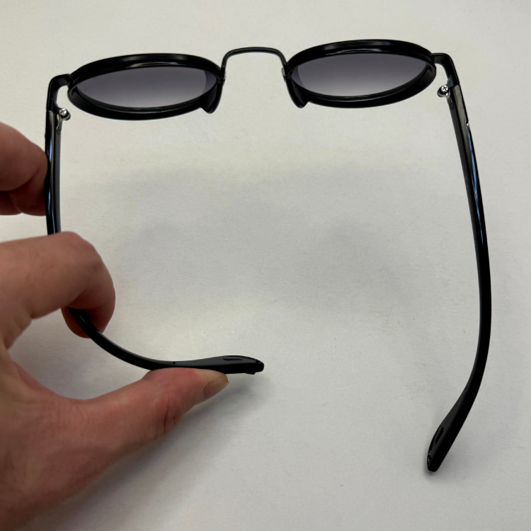 عینک آفتابی گرد ریبن فراری مشکی با پک کاملRayban Ferrari RB3705