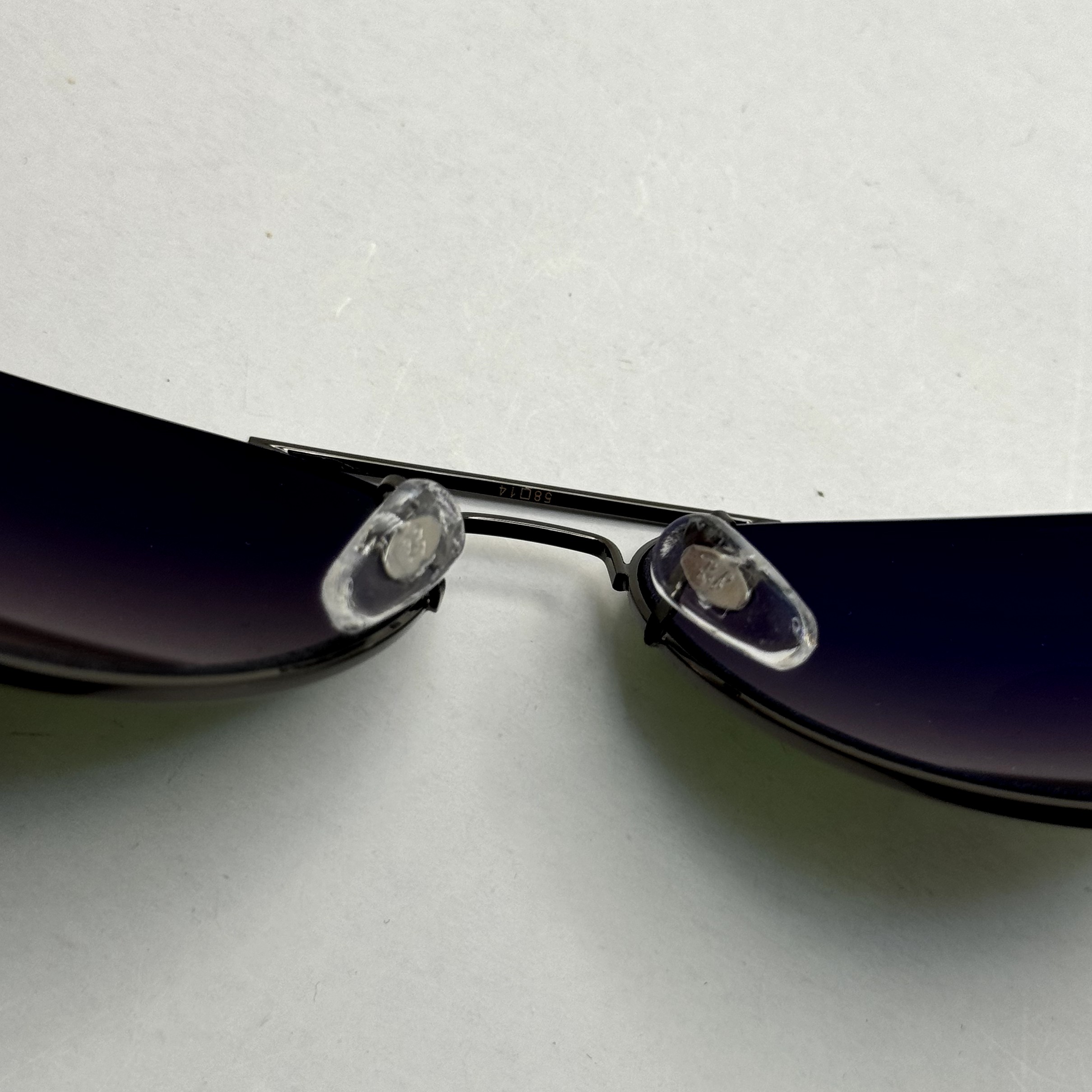 عینک ریبن خلبانی شیشه سنگ فریم نوک مدادی عدسی سبز آمریکایی آنتی رفلکس REYBAN AVIATOR RB 3025 با پک کامل