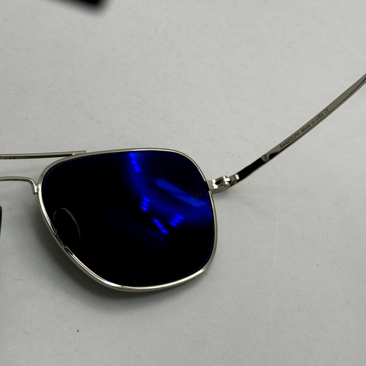 عینک آفتابی خلبانی رندولف شیشه سنگ آنتی رفلکس مشکی فریم نقره ای فول پک RANDOLPH AVIATOR RE 58 WHITE GOLD