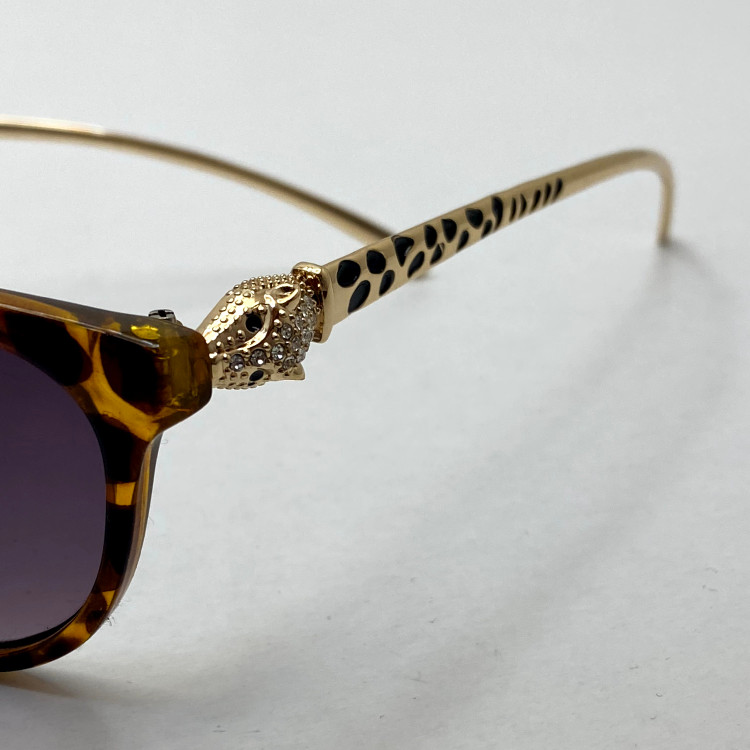 عینک آفتابی زنانه کارتیر Cartier دسته نگین کاری شده خاص و لاکچری پلنگی هاوانا