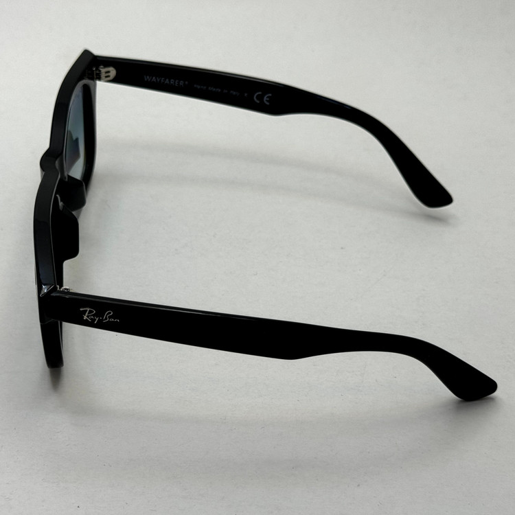 عینک ریبن ویفرر reyban WAYFARER سایز 50 آبی هایلایت به همراه پک کامل و اچار مخصوص عینک RB 2140