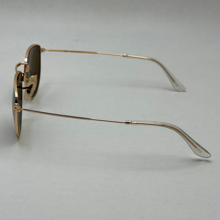 عینک آفتابی ریبن rayban شیشه سنگ قهوه ای طلایی کد rb 3958 - فول پک
