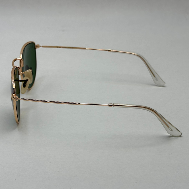 عینک آفتابی ریبن rayban شیشه سنگ سبز طلایی کد rb 3958 - فول پک