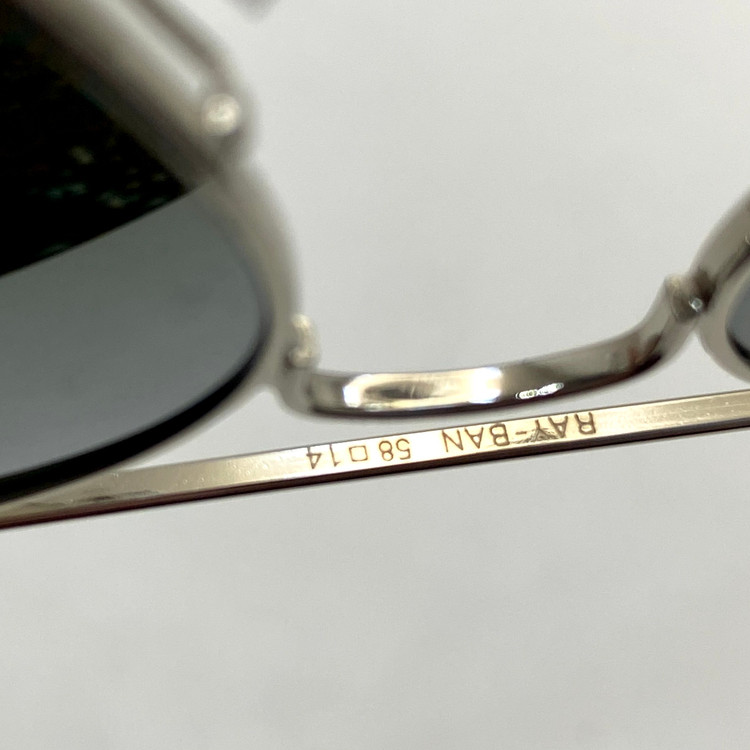 عینک آفتابی خلبانی AVIATOR ریبن rayban شیشه سنگ ایتالیایی آینه ای فریم نقره ای سایز 3025 فول پک