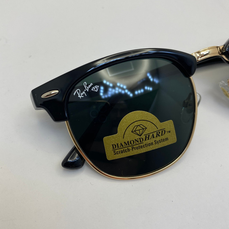 عینک ریبن rayban کلاب مستر شیشه سنگ مشکی طلایی RB 3016 با پک کامل اورجینال ریبن (جعبه،کیف،دستمال نانو،شناسنامه،کاتالوگ)