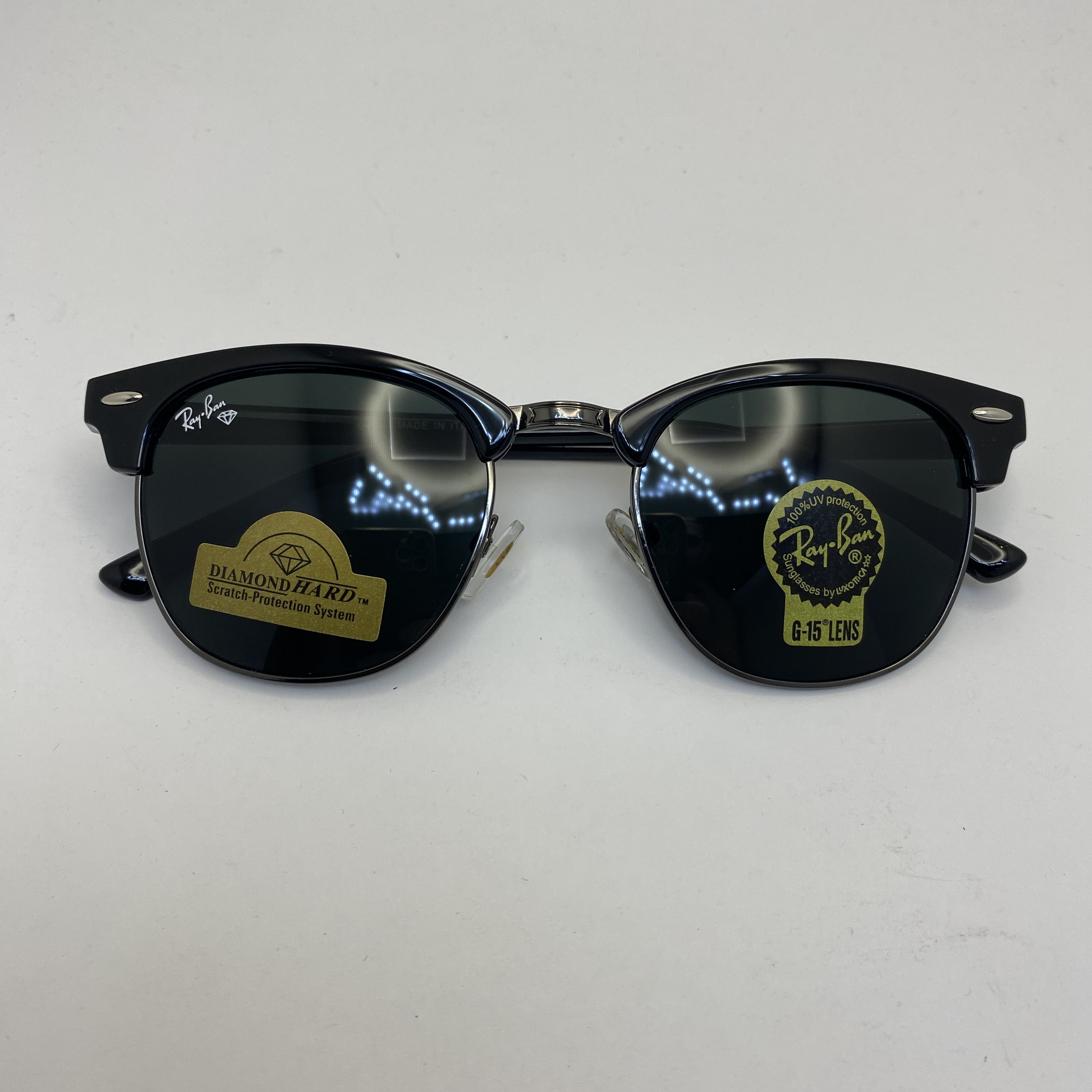 عینک ریبن rayban کلاب مستر شیشه سنگ مشکی RB 3016 با پک کامل ریبن (جعبه،کیف،دستمال نانو،شناسنامه،کاتالوگ)
