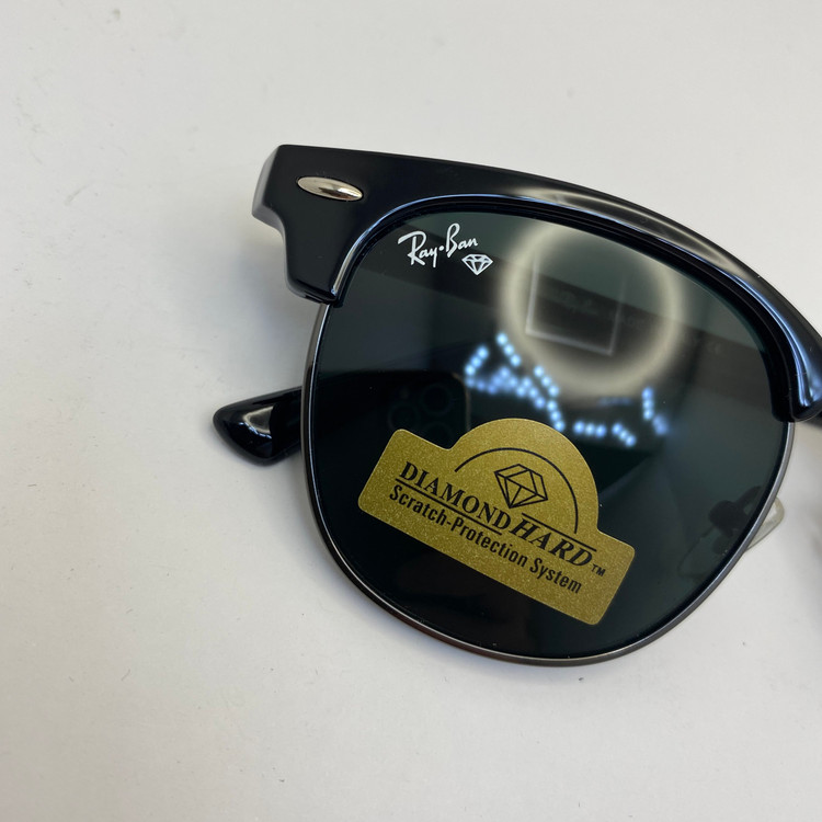 عینک ریبن rayban کلاب مستر شیشه سنگ مشکی RB 3016 با پک کامل ریبن (جعبه،کیف،دستمال نانو،شناسنامه،کاتالوگ)