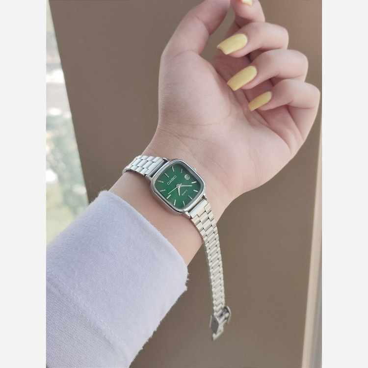 ساعت کاسیو اولدمانی casio oldmoney کیفیت اصلی در رنگ بندی با جعبه ساعت ارسال فوری و پراخت قسطی