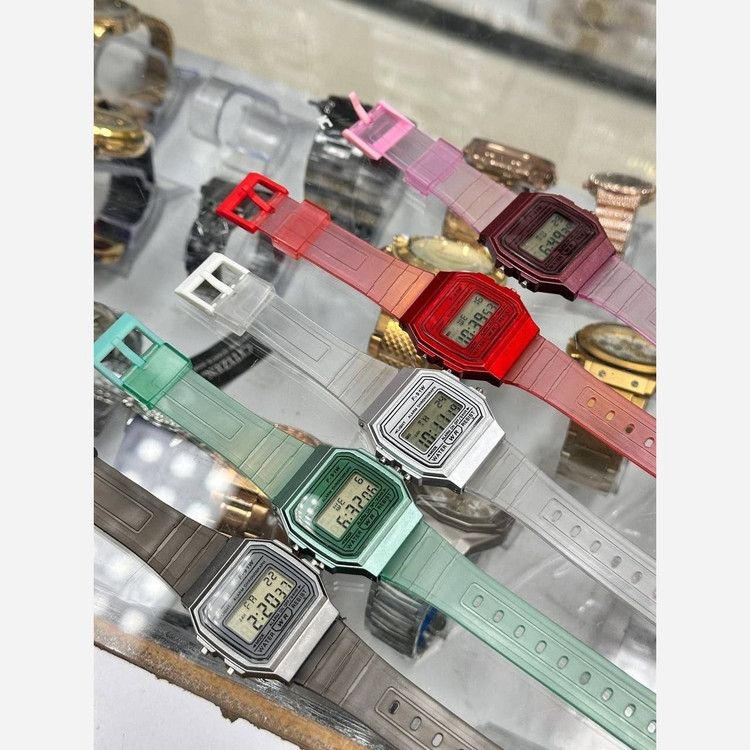 ساعت کاسیو نوستالژی f91 کیفیت درجه یک سایز اسپرت در رنگبندی پرداخت قسطی با جعبه ساعت و ارسال فوری