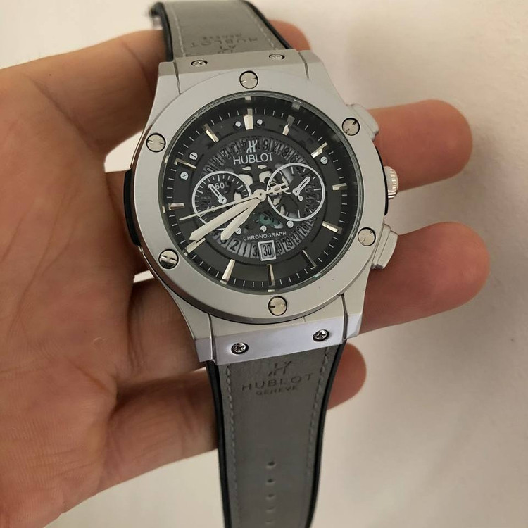 ساعت هابلوت Hublot بیگ بنگ با جعبه و ارسال رایگان طوسی خاص و جذاب