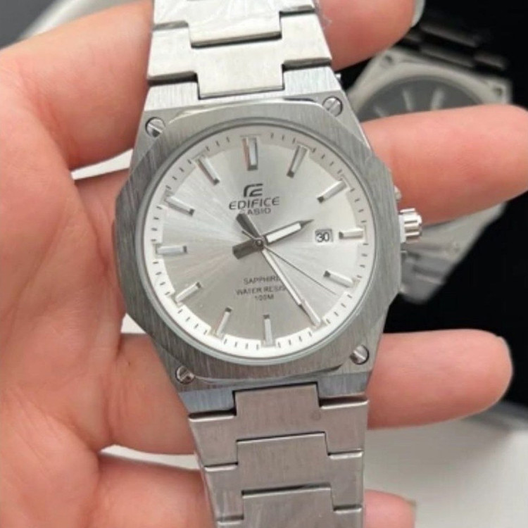 ساعت کاسیو ادیفایس مردانه نقره ای صفحه نقره ای